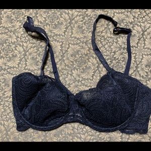 Victoria’s Secret Very Sexy Bra size 34 C
